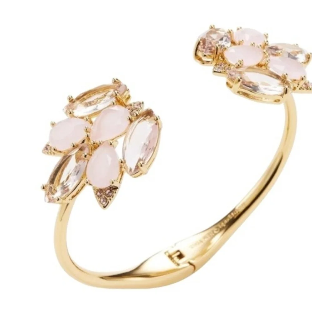 New NWT Kate Spade New York ♠️ blushing bloom open cuff hinged gold bracelet - Picture 3 of 9